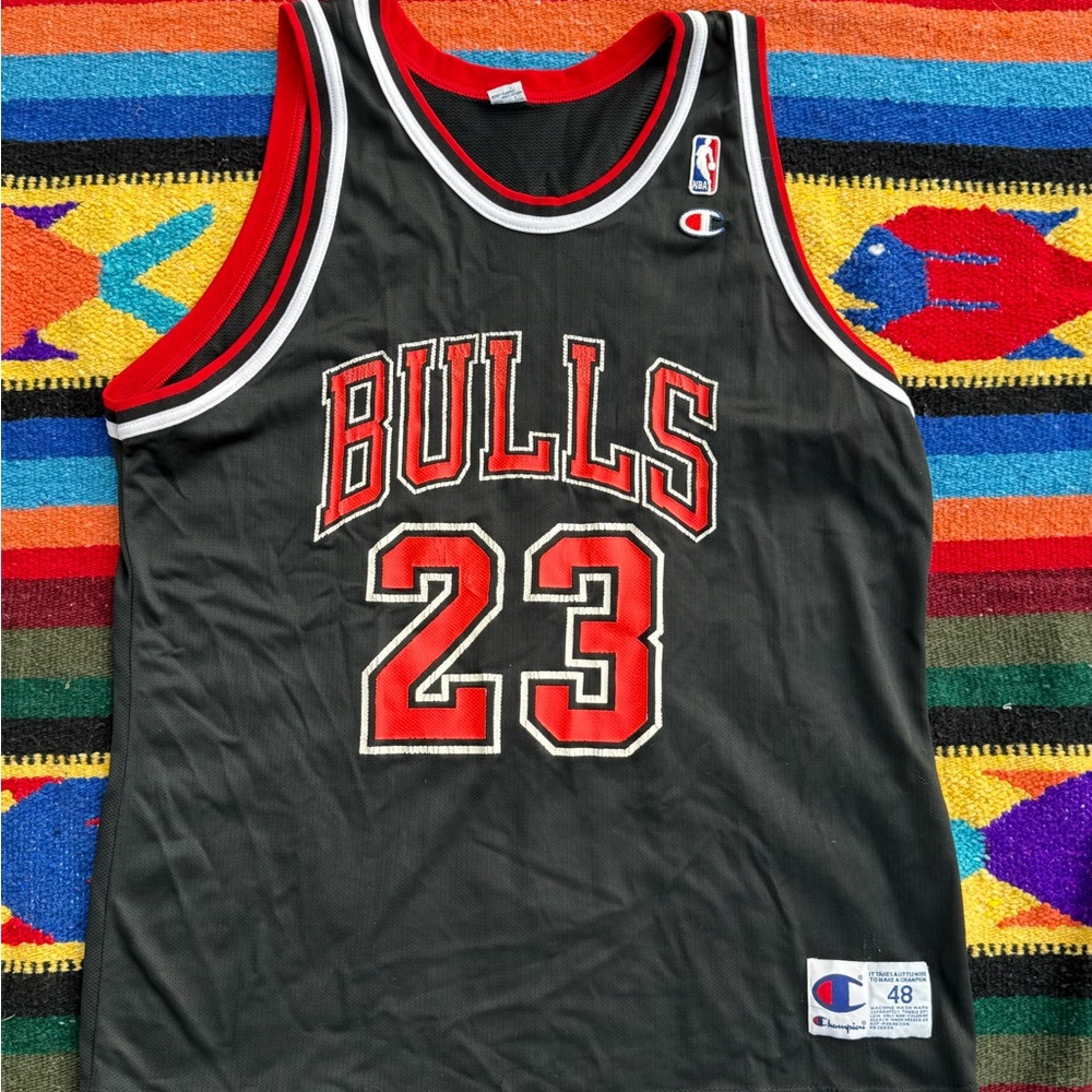 Vintage 90’s Michael Jordan Chicago Bulls Jersey
